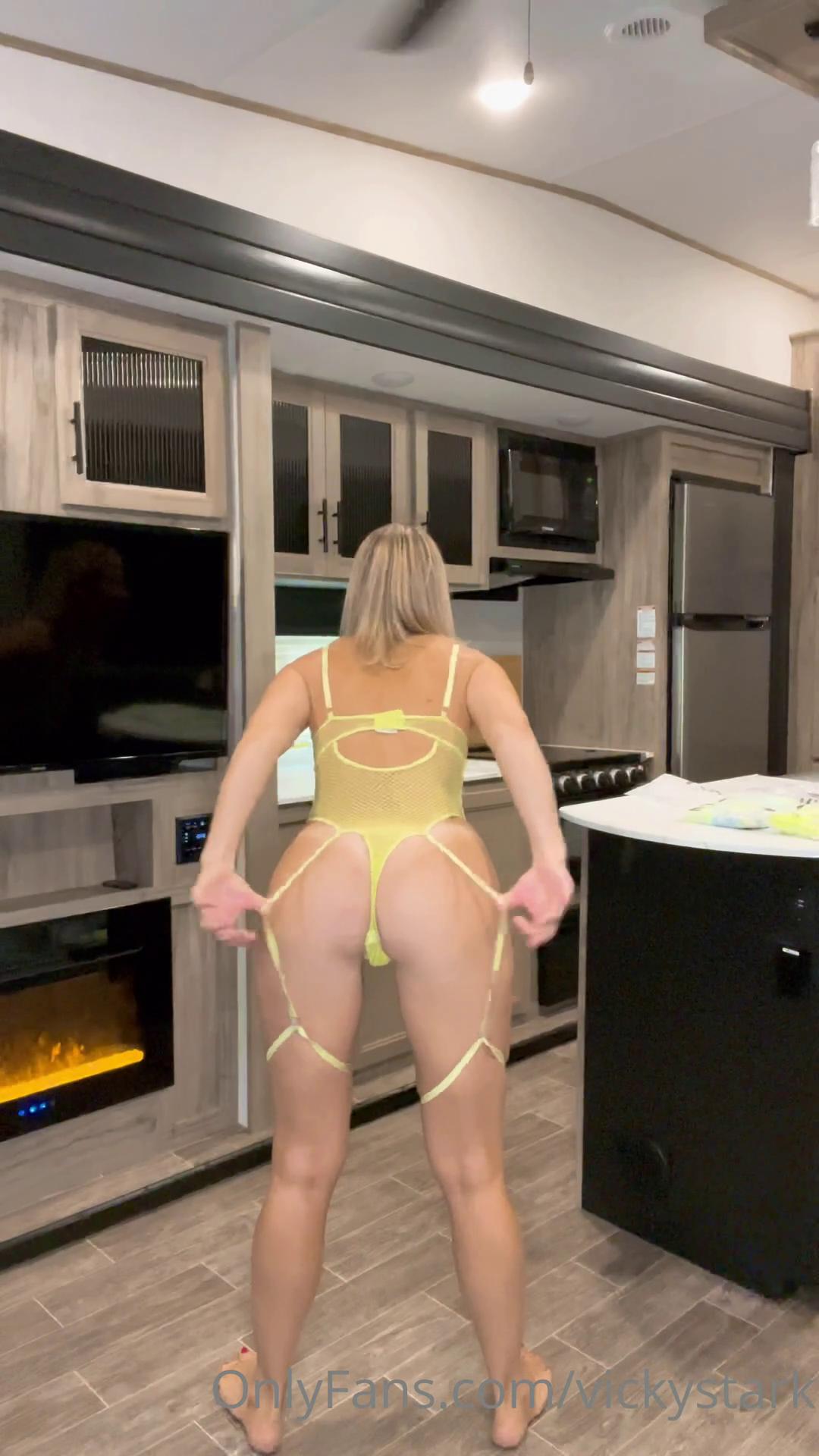 vicky stark garter belt lingerie onlyfans video leaked czlnxf influencers gonewild