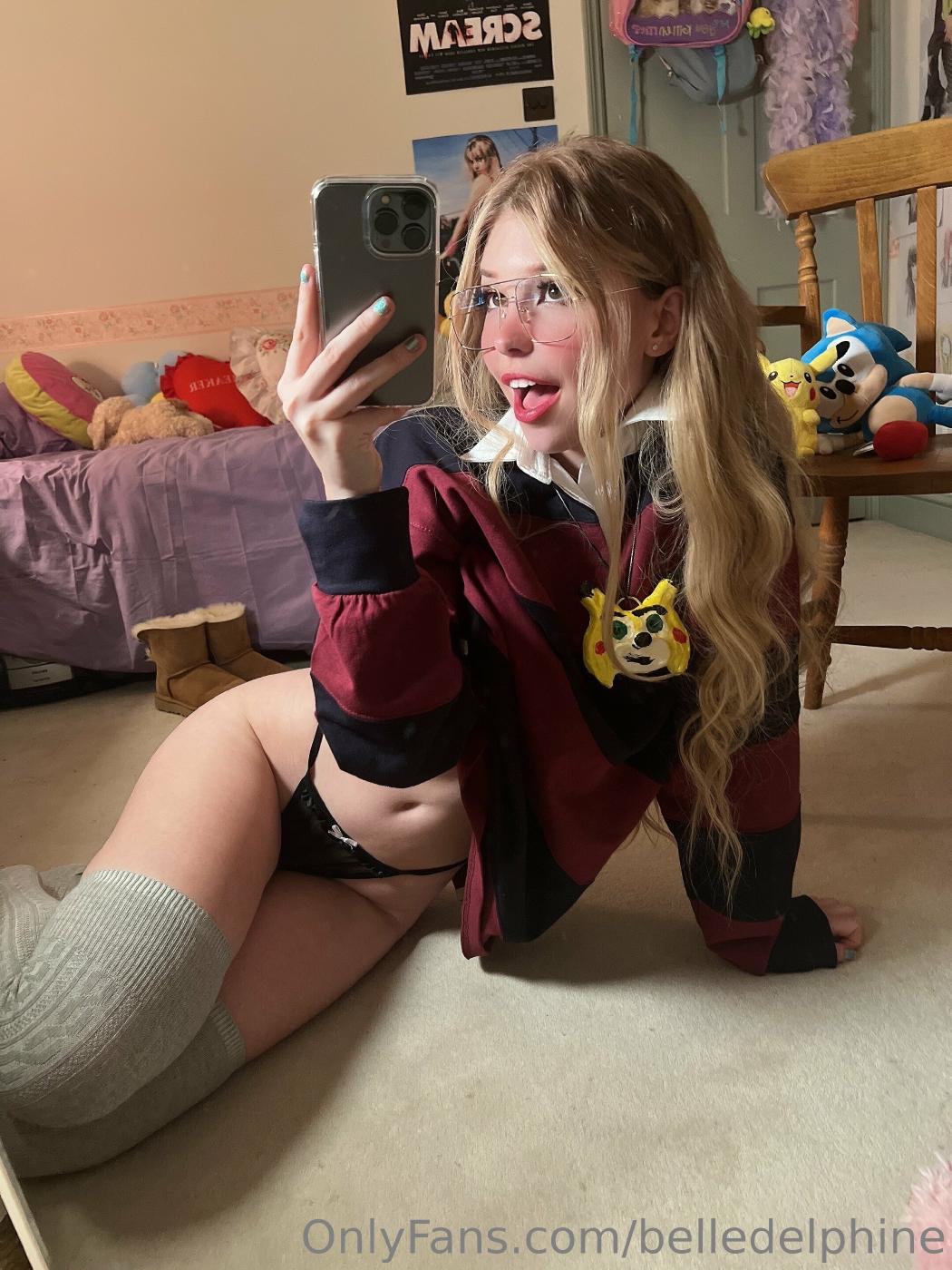 belle delphine thong ass sonichu selfie onlyfans set leaked skrvwq influencers gonewild